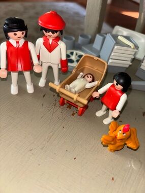 Play Set Family Figures with Red & White Outfits and Tan Baby Carriage